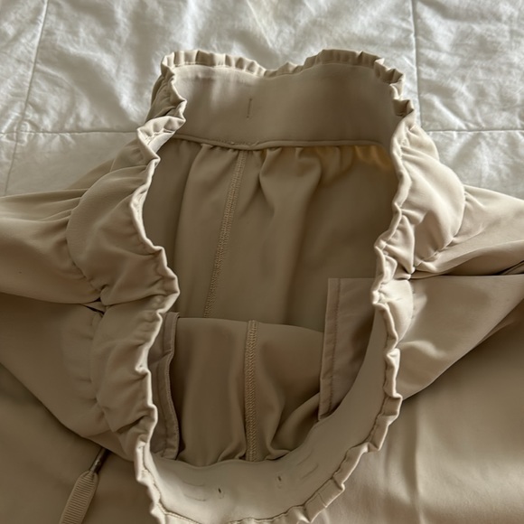 NWOT Lululemon Stretch Luxtreme Jogger *special edition team Canada - Picture 6 of 16